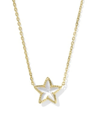Cassidy Short Pendant Necklace In Ivory Mother of Pearl