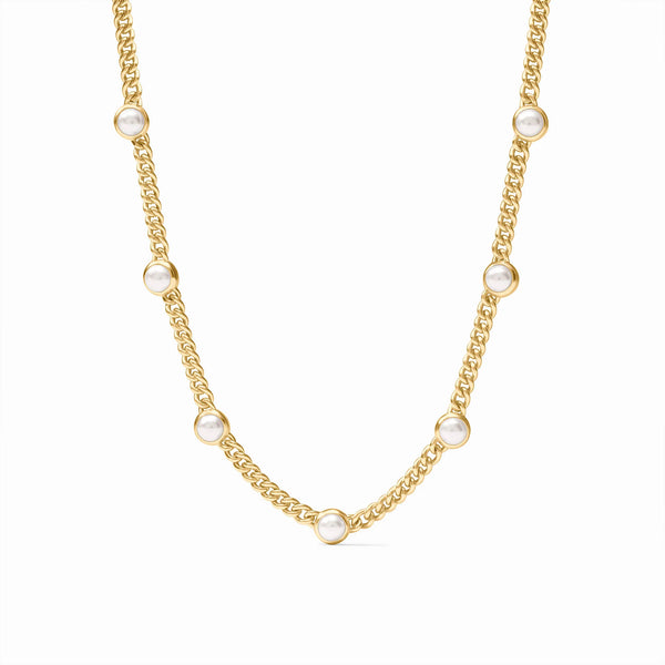 Dolce Delicate Station Gold Necklace in Pearl