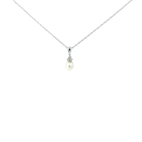 Pearl & Diamond Pendant Necklace