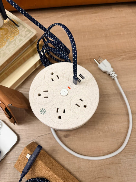 Power Go Round Charging Hub with Twist-Inside Cord : Natural
