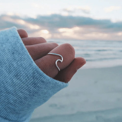 Wave Ring in Silver