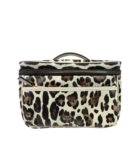 Betsey Johnson Leopard Print Sequin Cosmetic Bag – REstylez Thrift Boutique